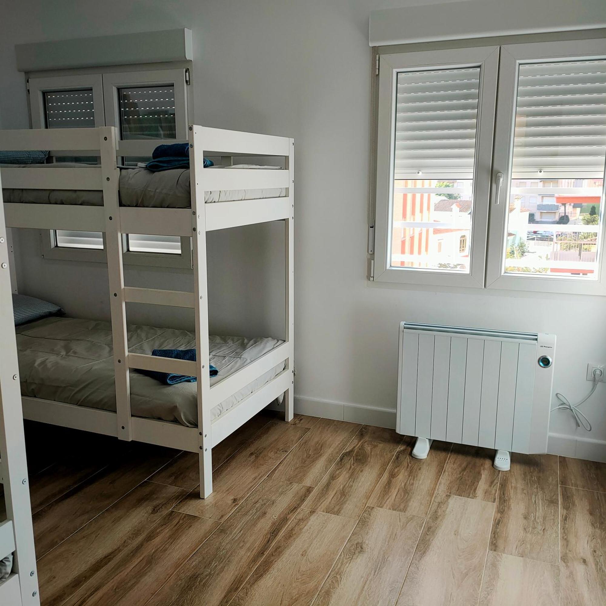 Modern Frontline Apartment *