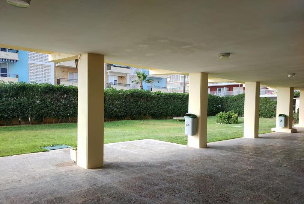 Modern Frontline Mareny Blau
