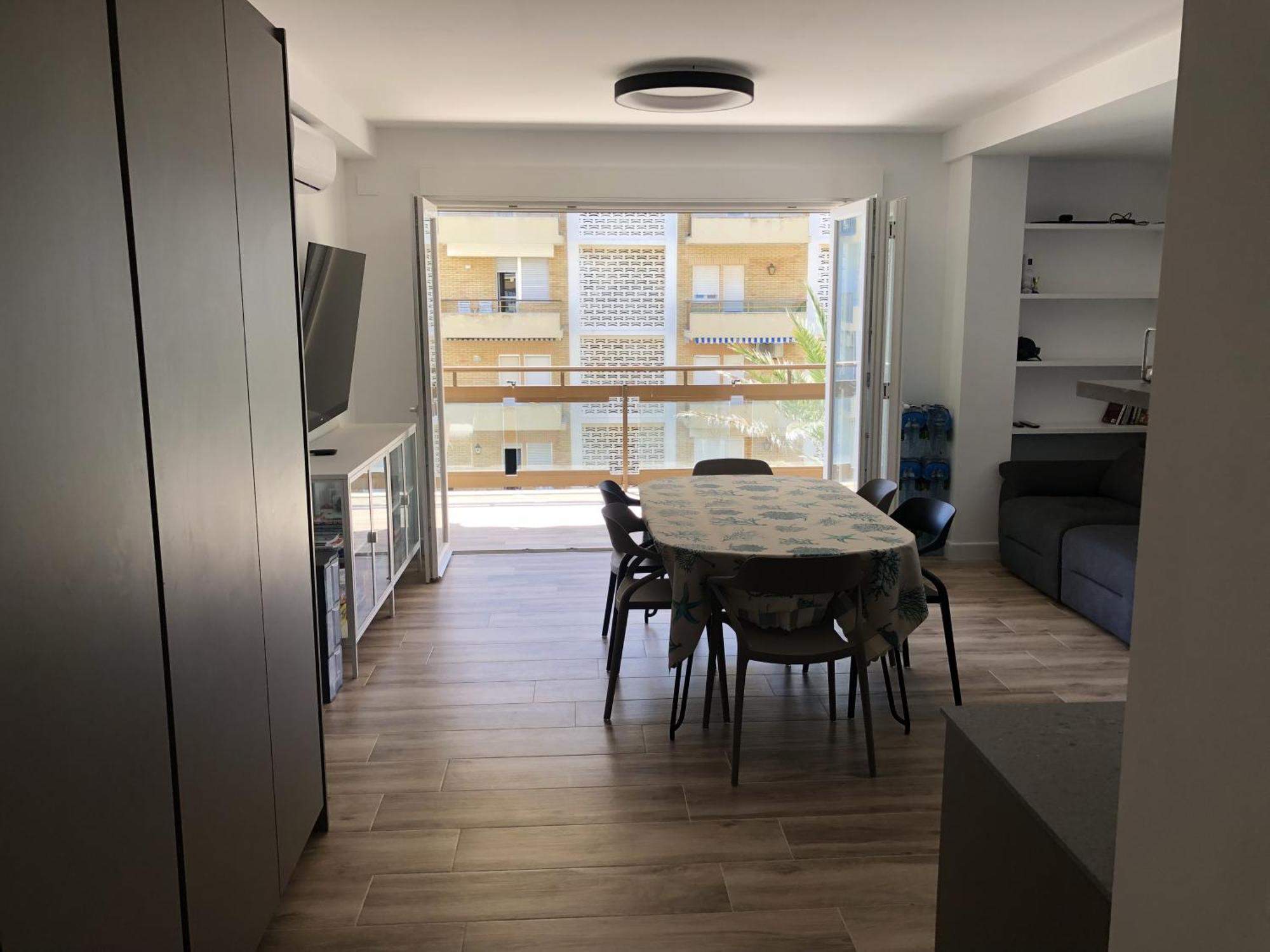 Modern Frontline Appartement *